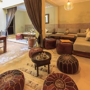 La Porte De L'oasis Bed & Breakfast